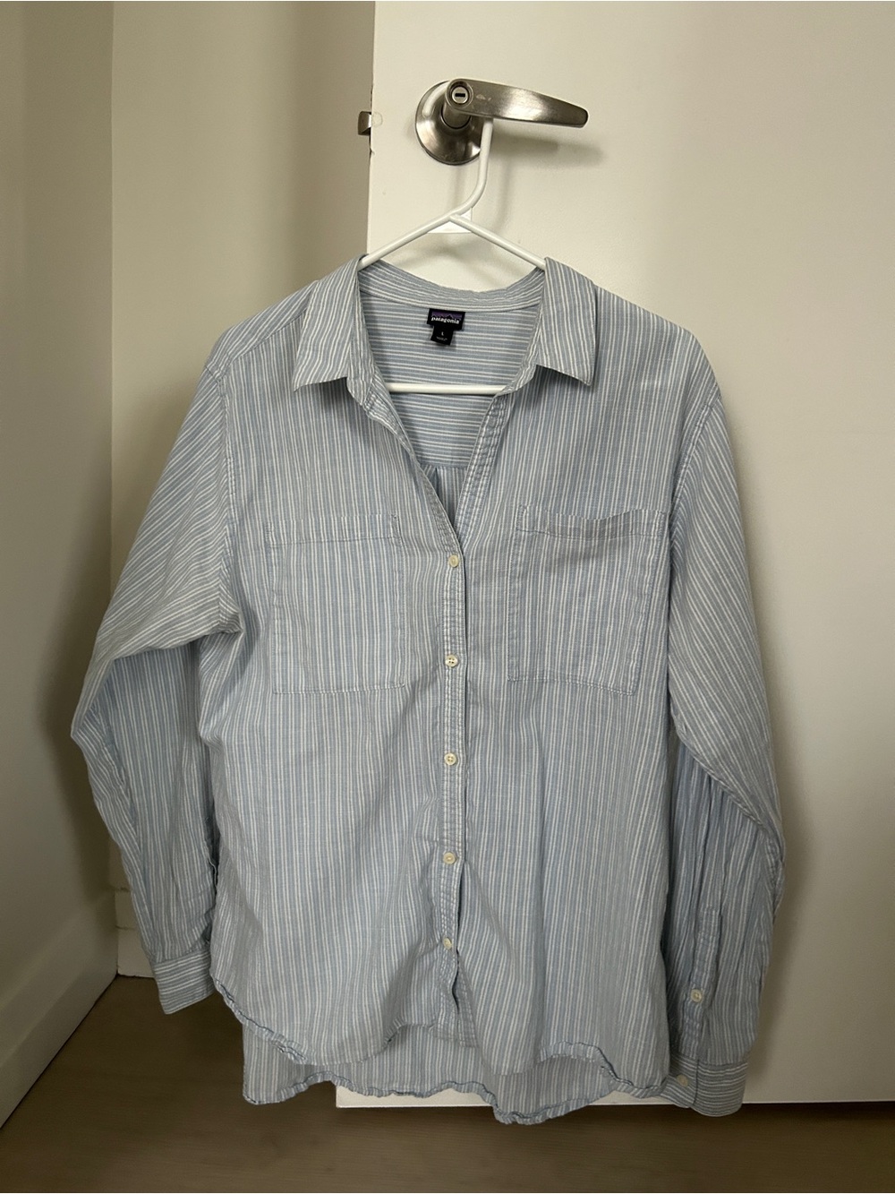Patagonia Button Up Shirt Womens L Blue Stripe Long Sleeve Hemp Hiking